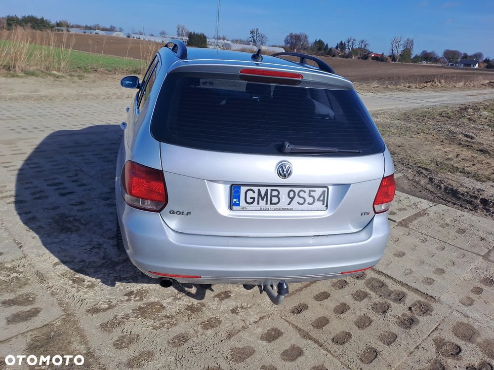 Volkswagen Golf 1.6 TDI DPF Comfortline - 6