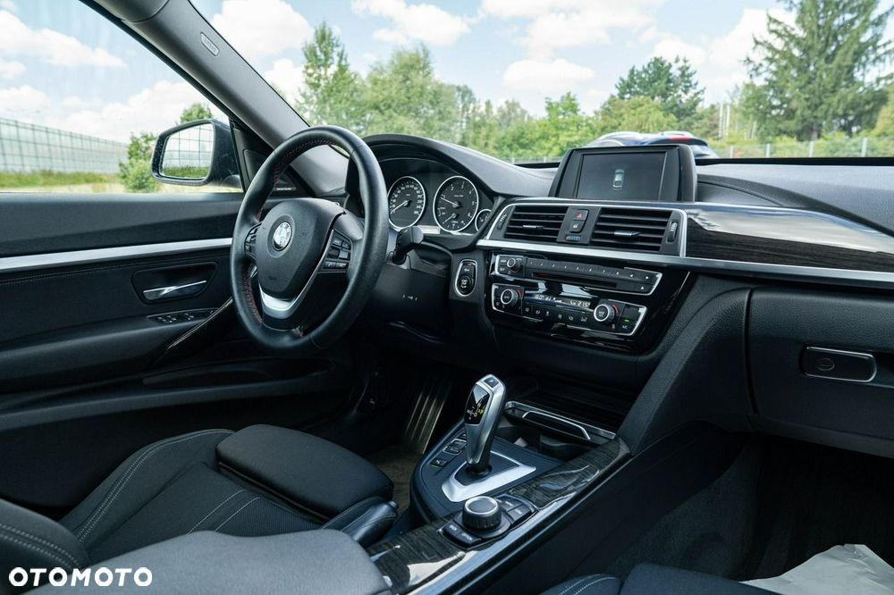 BMW 3GT 325d Sport Line - 25