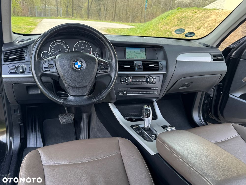 BMW X3 xDrive20d - 33