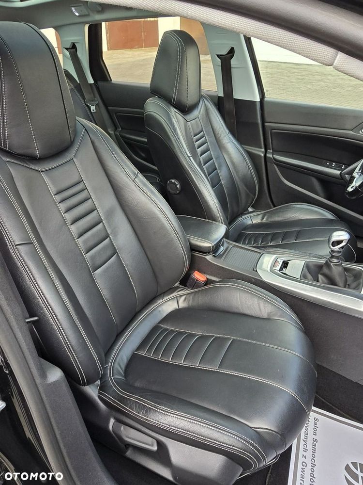 Peugeot 308 - 22