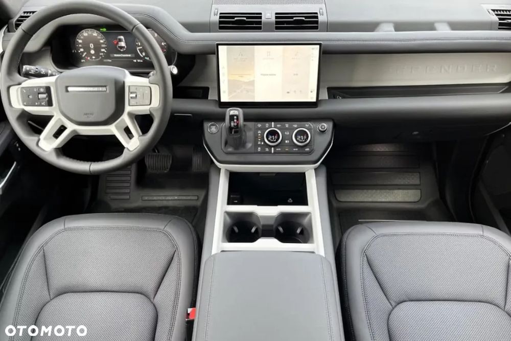 Land Rover Defender 3.0 D200 mHEV - 16