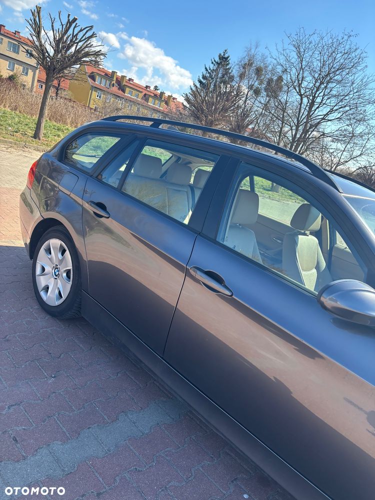 BMW Seria 3 318d DPF - 7