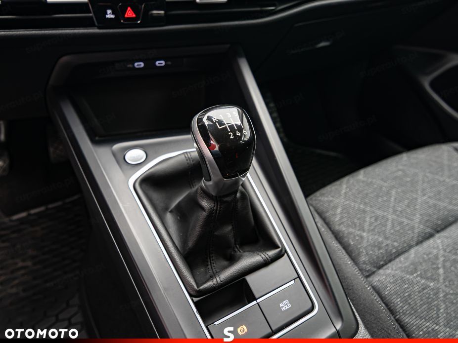 Volkswagen Golf - 18