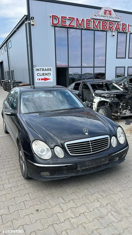 Dezmembram Mercedes E-Class W211 3.0CDI an fabricatie 2004 - 3