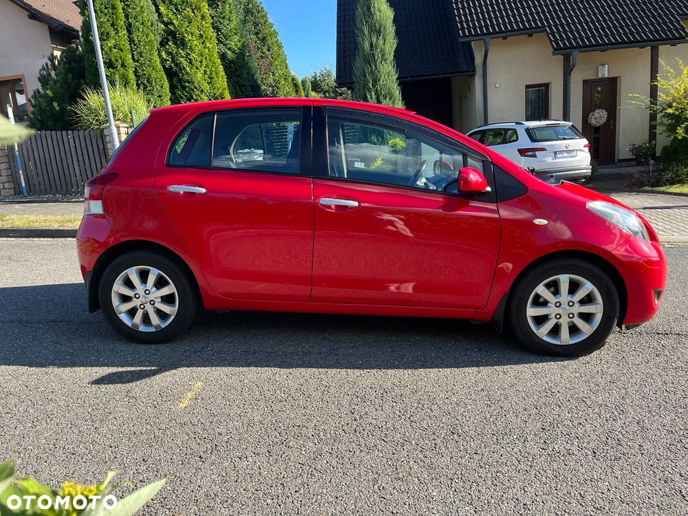 Toyota Yaris 1.33 Luna - 5