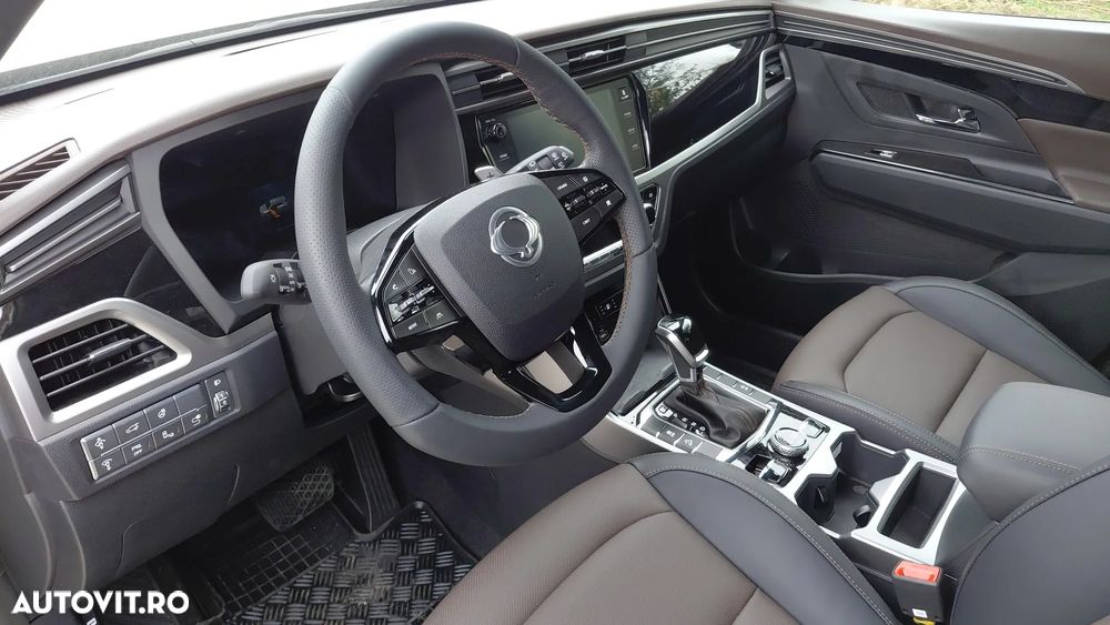 KG Mobility Korrando - 9