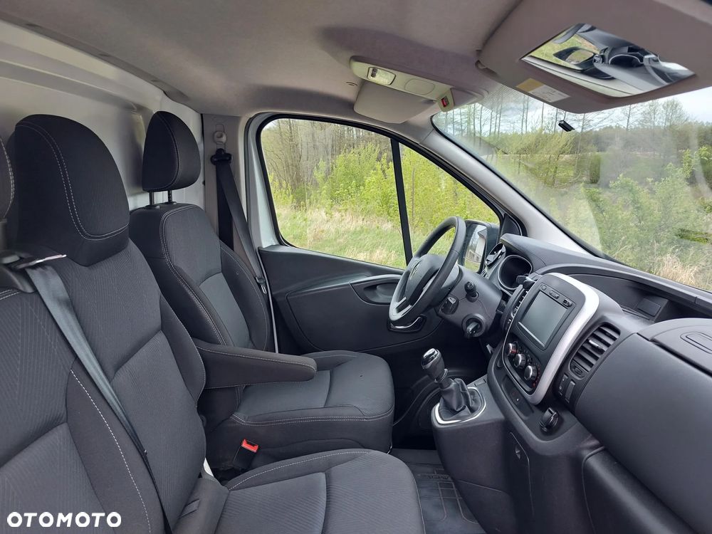 Renault TRAFIC - 7