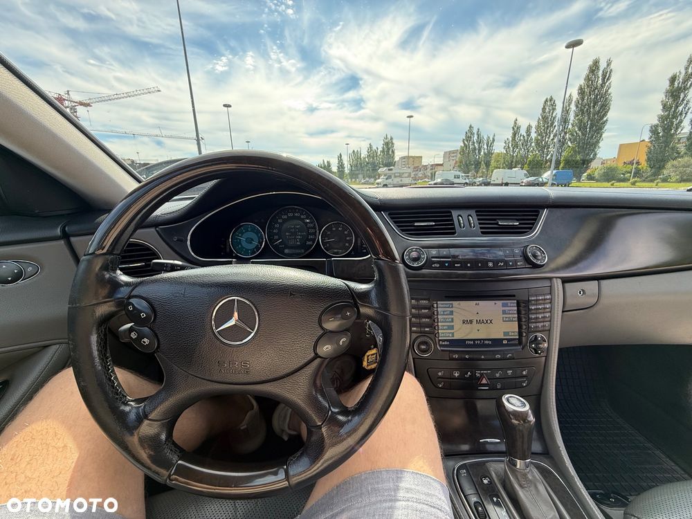 Mercedes-Benz CLS - 14