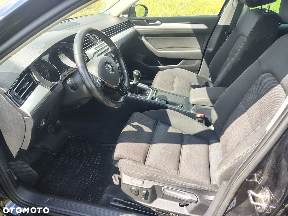 Volkswagen Passat 1.4 TSI ACT (BlueMotion Technology) Comfortline - 4