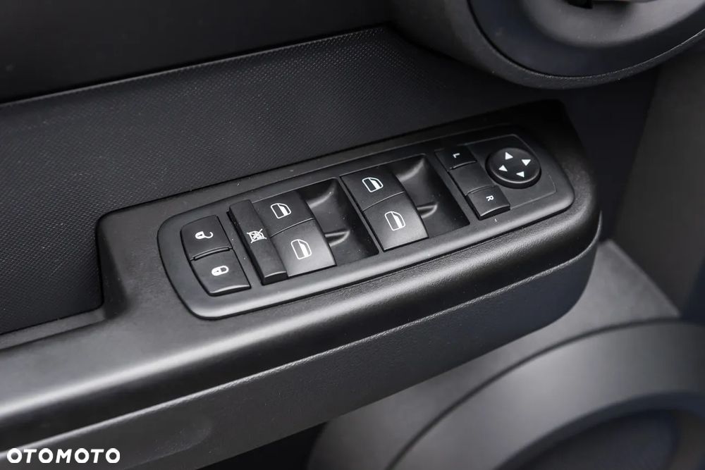 Dodge Nitro 3.7 V6 SLT - 22