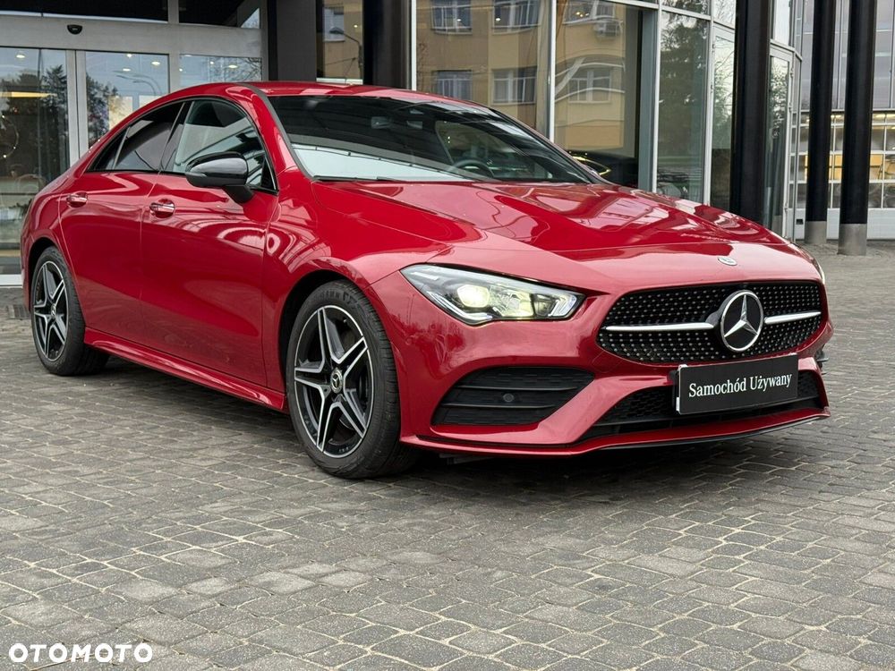 Mercedes-Benz CLA 200 4-Matic AMG Line 8G-DCT - 3