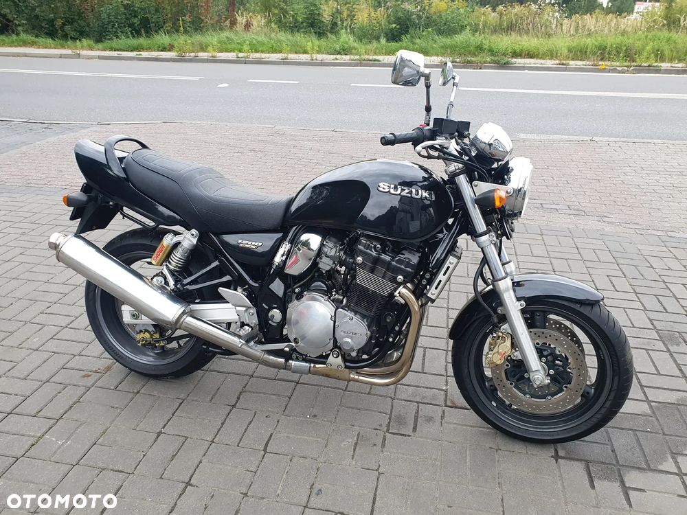 Suzuki GSX - 9