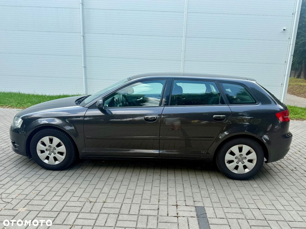 Audi A3 Sportback - 5