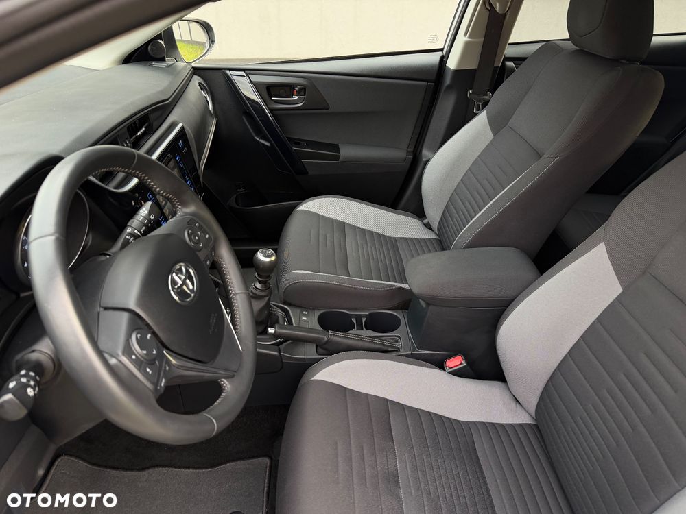 Toyota Auris 1.2 Turbo Comfort - 35