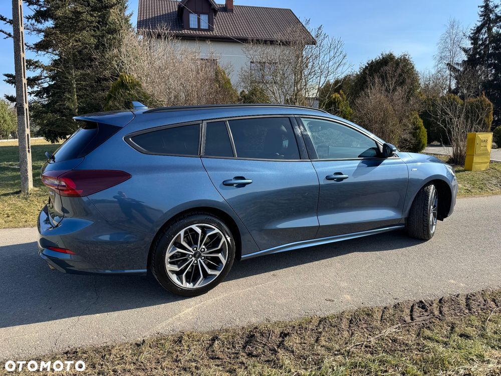 Ford Focus 1.0 EcoBoost mHEV ST-Line - 9