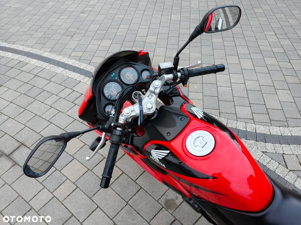 Honda CBR - 11