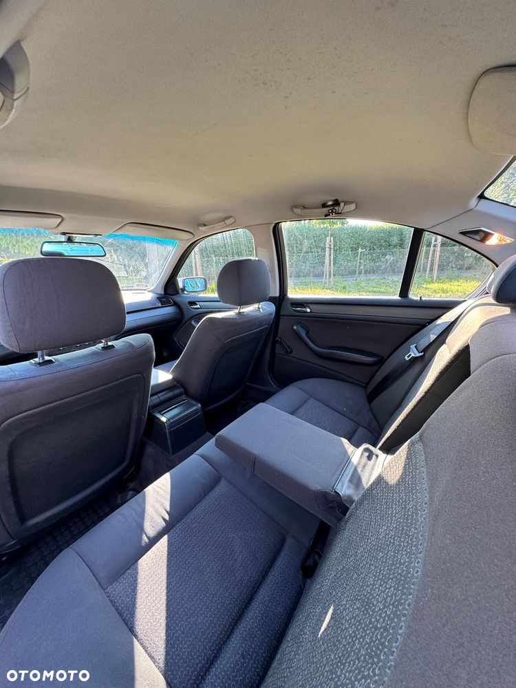 BMW Seria 3 320d Edition Lifestyle - 13