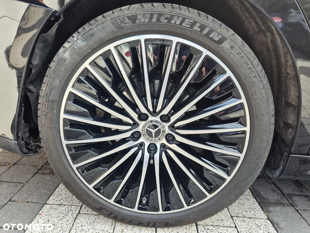 Mercedes-Benz Klasa E 220 d 4-Matic AMG/Avantgarde - 24