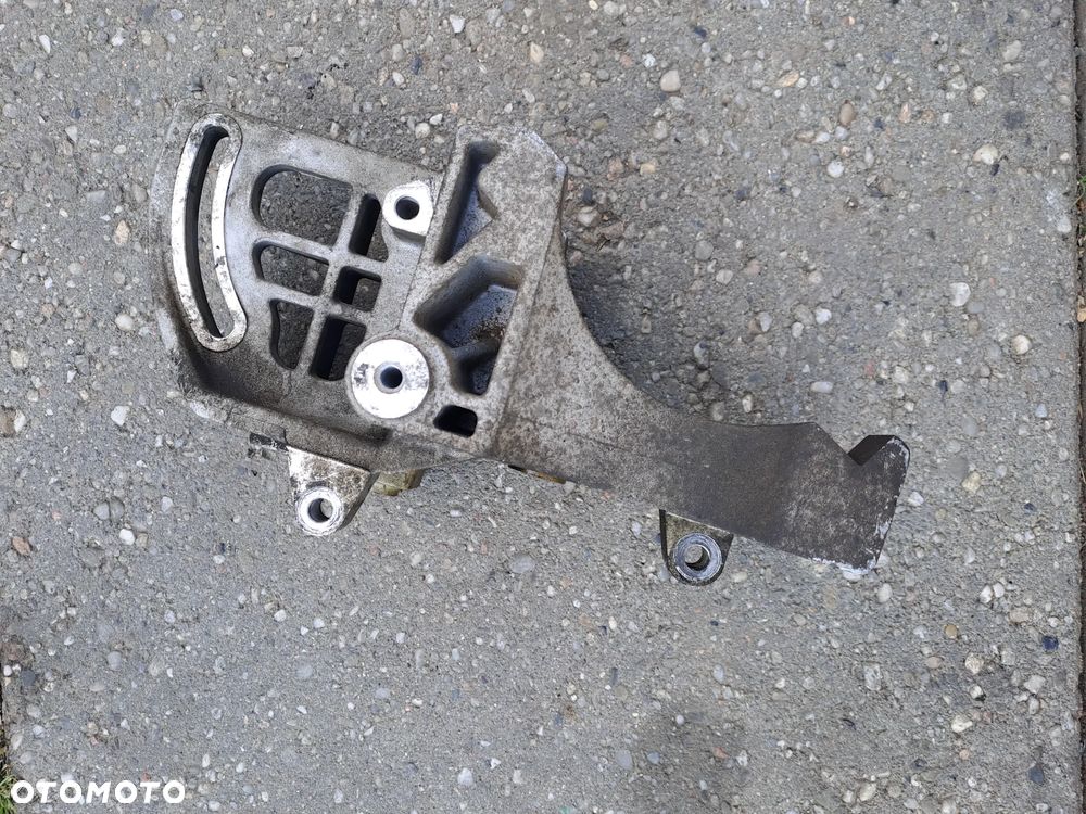 Chevrolet Aveo T250 T255 Spark M300 1.2 16V łapa mocowanie alternatora kompresora i inne - 3