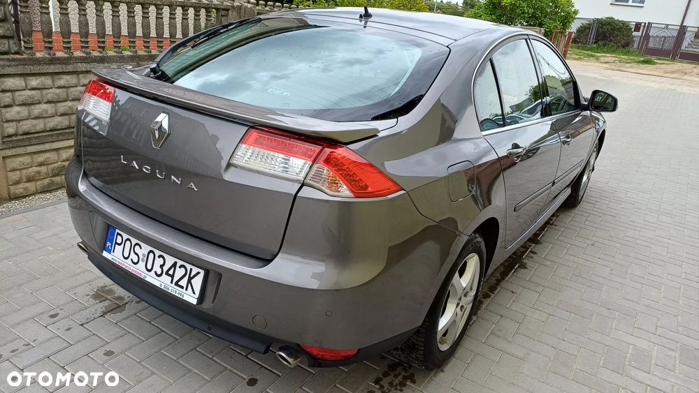 Renault Laguna 2.0 DCi FAP Initiale - 5