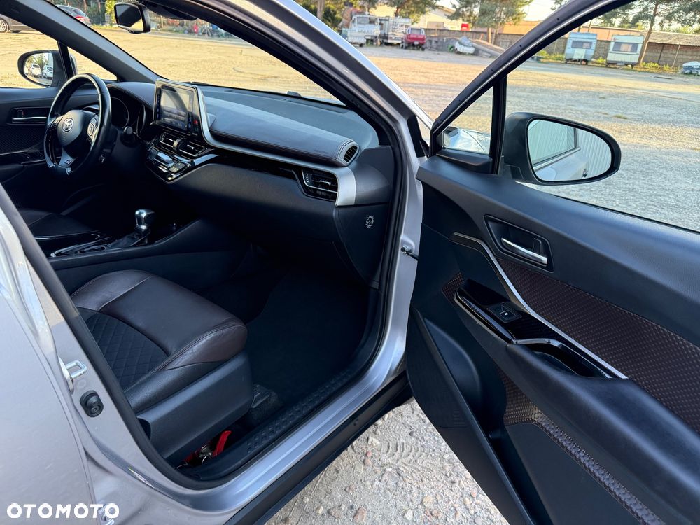 Toyota C-HR 1.8 Hybrid Premium - 12