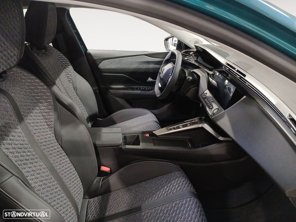 Peugeot 308 - 13