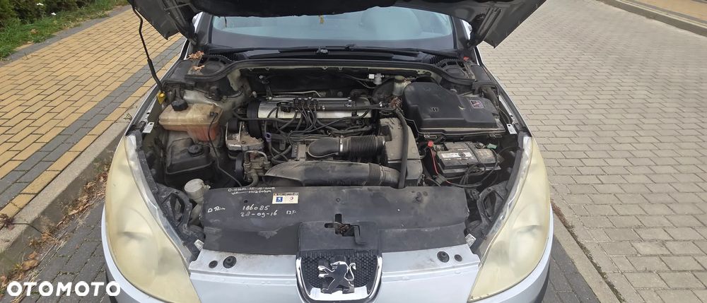 Peugeot 407 - 15