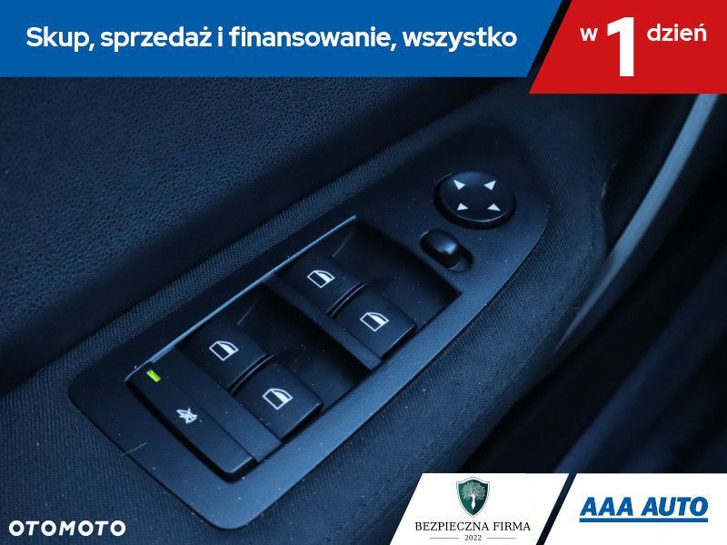BMW Seria 1 - 18