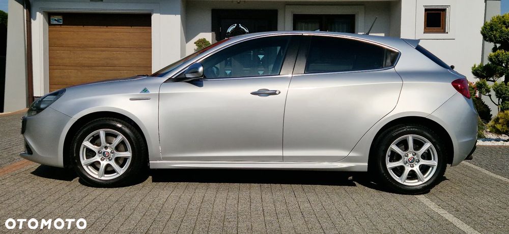 Alfa Romeo Giulietta - 7
