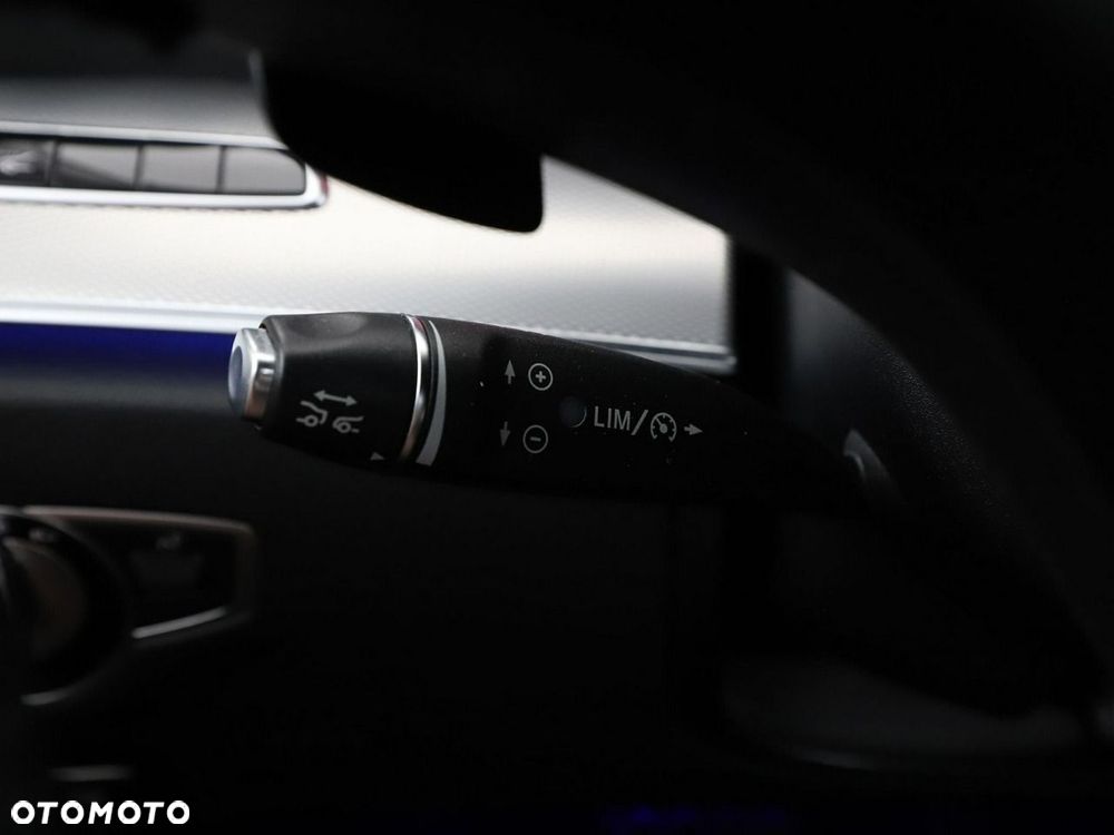 Mercedes-Benz Klasa E 220 d Avantgarde - 33