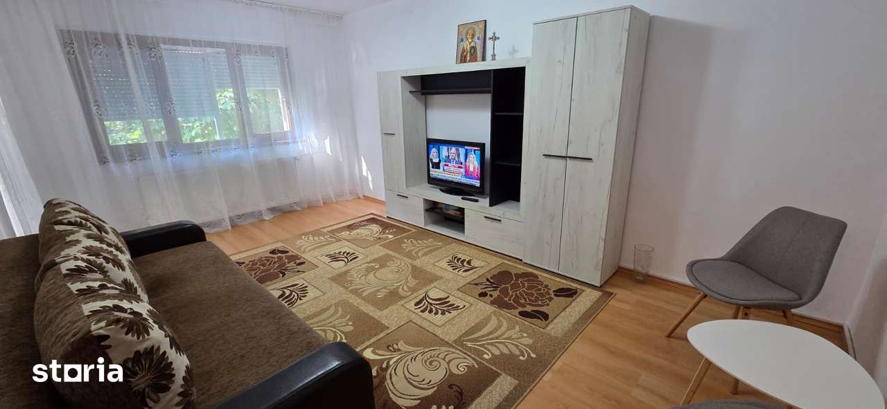 Inchiriere apartament 2 camere in Ploiesti, zona 9 Mai — fotografia 1