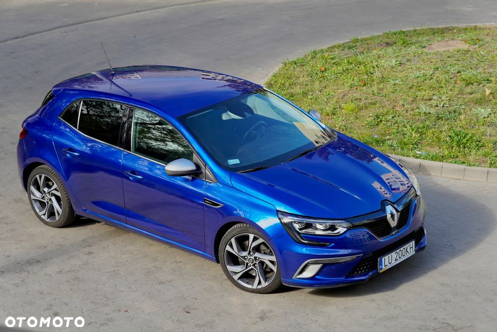 Renault Megane 1.6 TCe GT EDC - 9