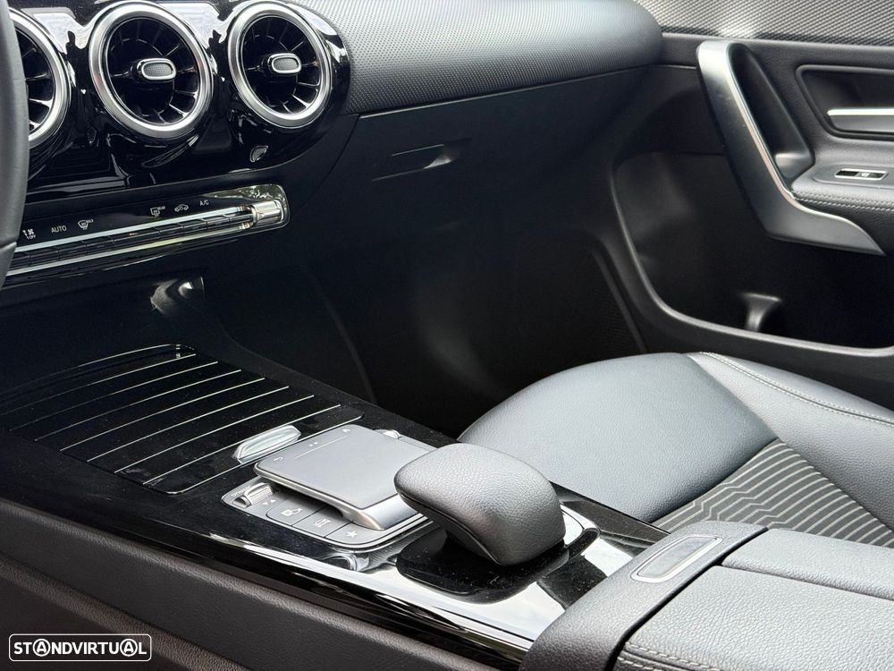 Mercedes-Benz CLA 180 d Progressive Aut. - 40