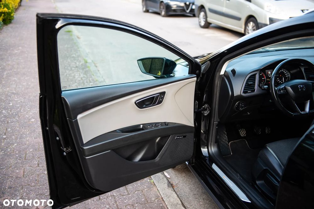 Seat Leon 2.0 TDI DPF Start&Stop XCELLENCE - 17