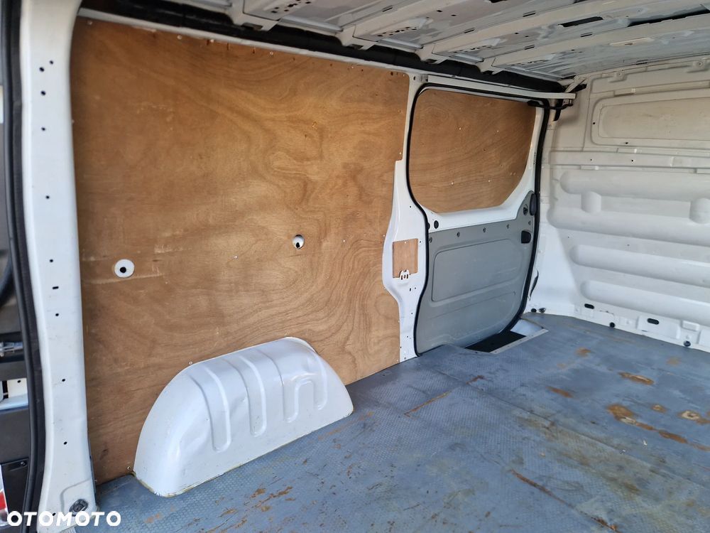 Renault TRAFIC - 39