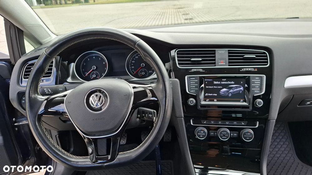 Volkswagen Golf 1.4 TSI BlueMotion Technology Cup - 23