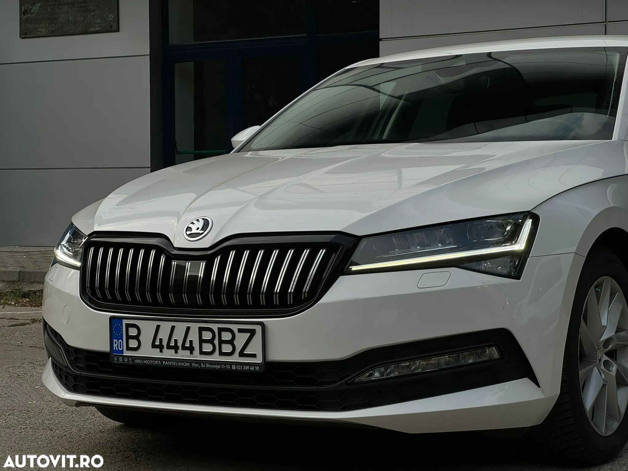 Skoda Superb 2.0 TDI DSG Style - 7