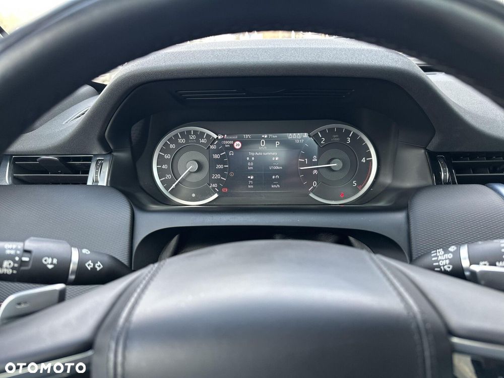 Land Rover Discovery Sport - 19