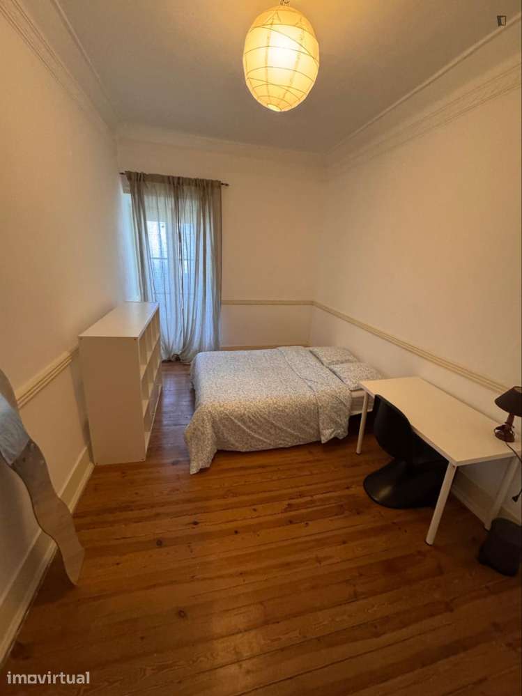 Quarto - localizado em Sete Rios Lisbon - Grande imagem: 2/8
