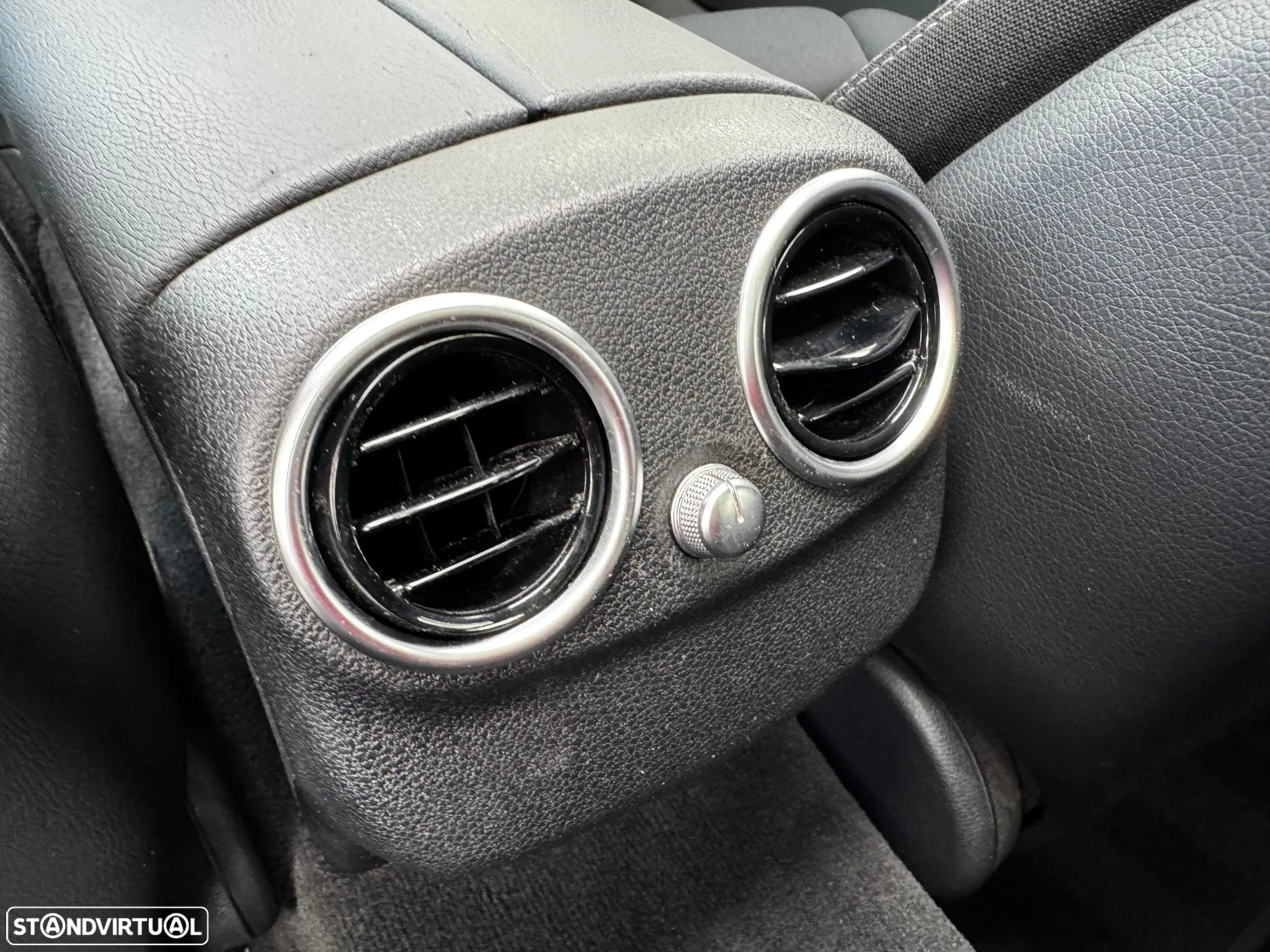 Mercedes-Benz C 200 d Station 9G-TRONIC Avantgarde - 31