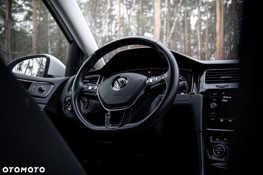 Volkswagen Golf 1.5 TSI BMT Evo Highline DSG - 12