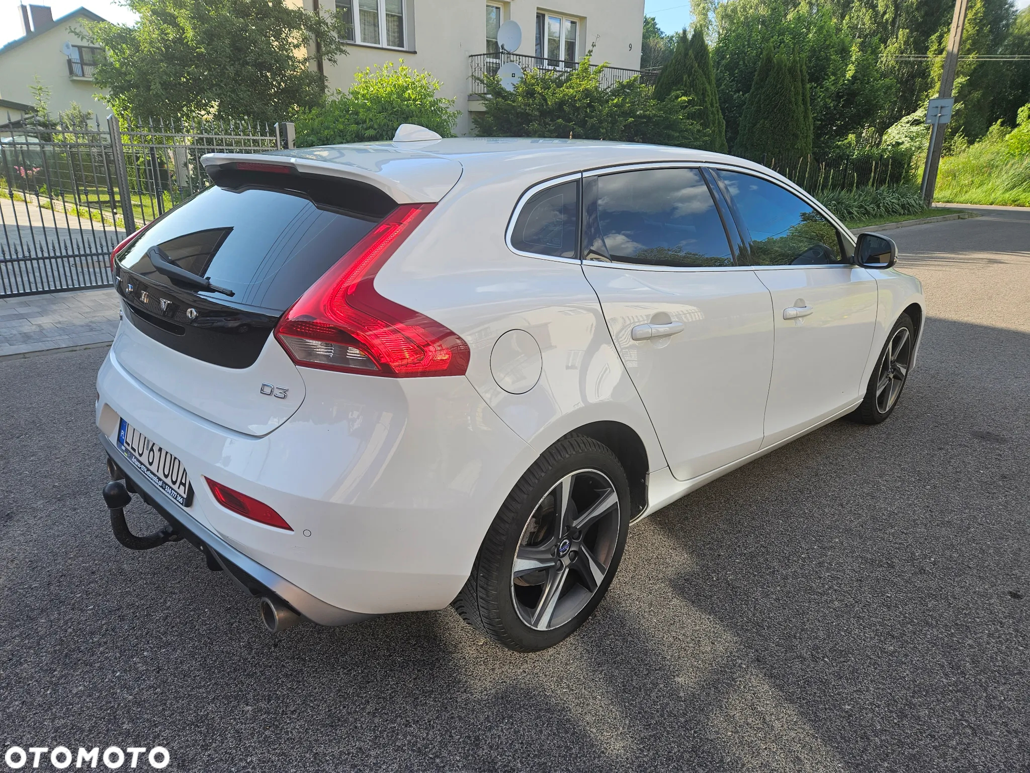 Volvo V40 D3 Geartronic RDesign - 3