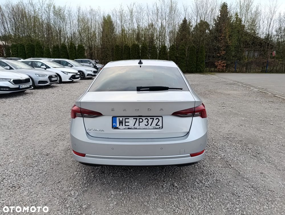 Skoda Octavia 1.5 TSI ACT Ambition - 9