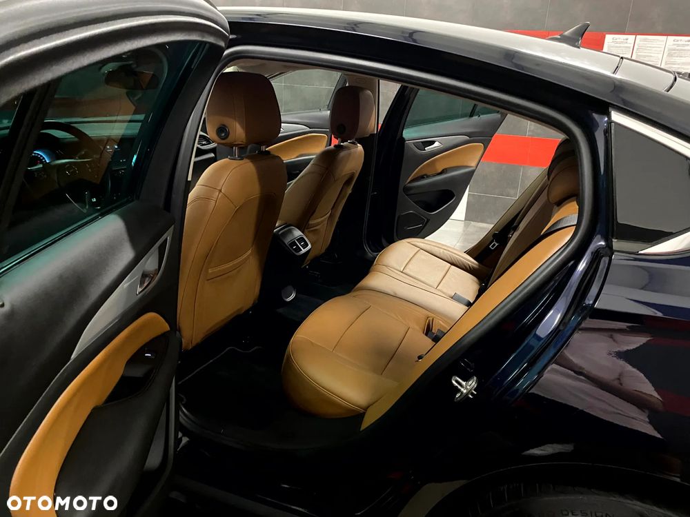 Opel Insignia 1.5 T Ultimate S&S - 17