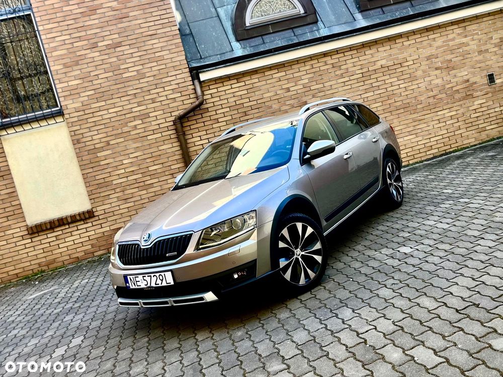Skoda Octavia 2.0 TDI 4x4 Scout - 1