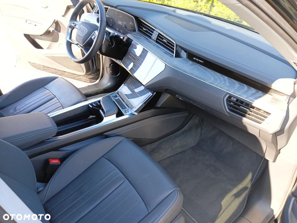 Audi e-tron 50 Quattro - 10