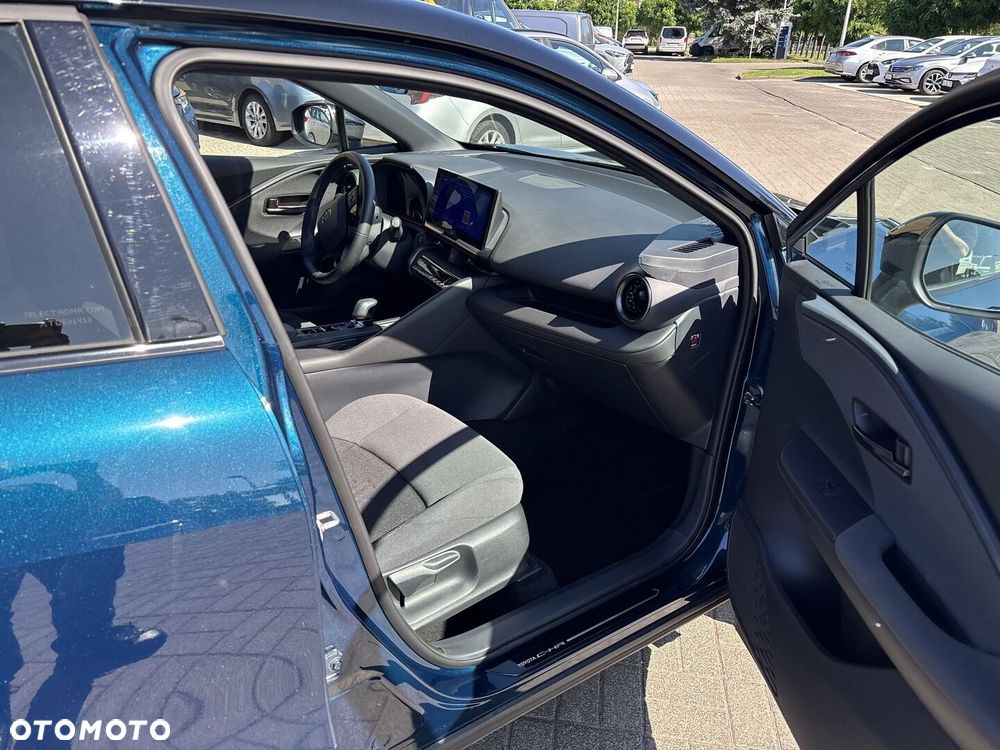 Toyota C-HR 2.0 Hybrid Dynamic Force Style - 12