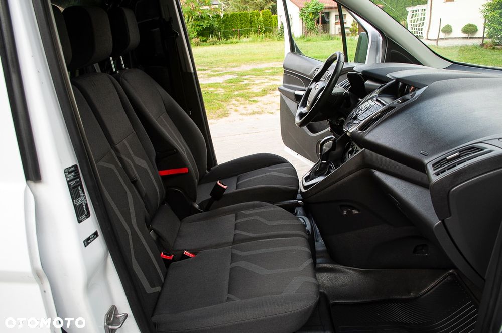 Ford Transit Connect - 24