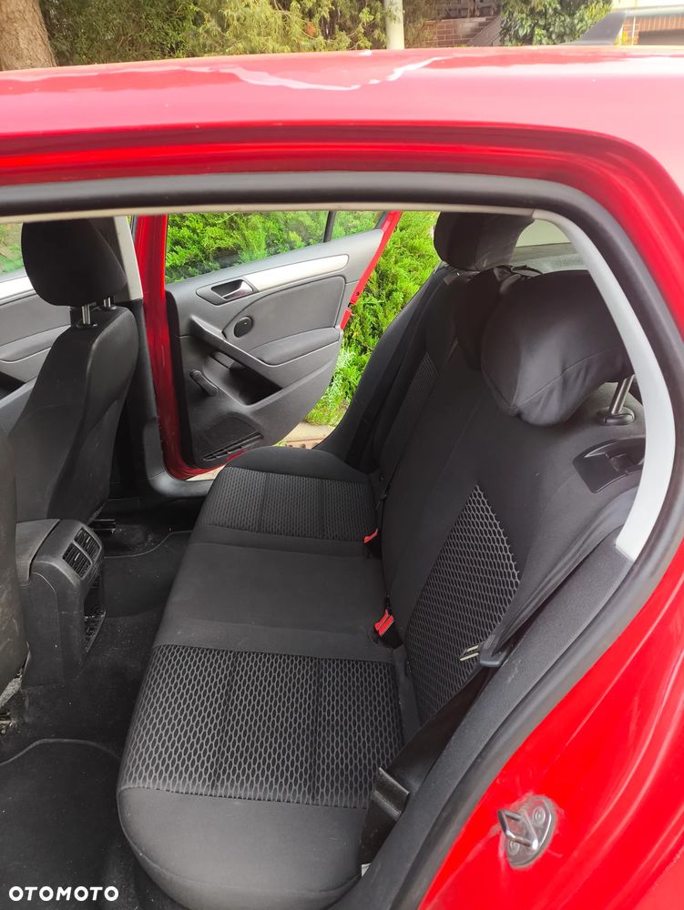 Volkswagen Golf 1.6 TDI BlueMot Trendline - 6