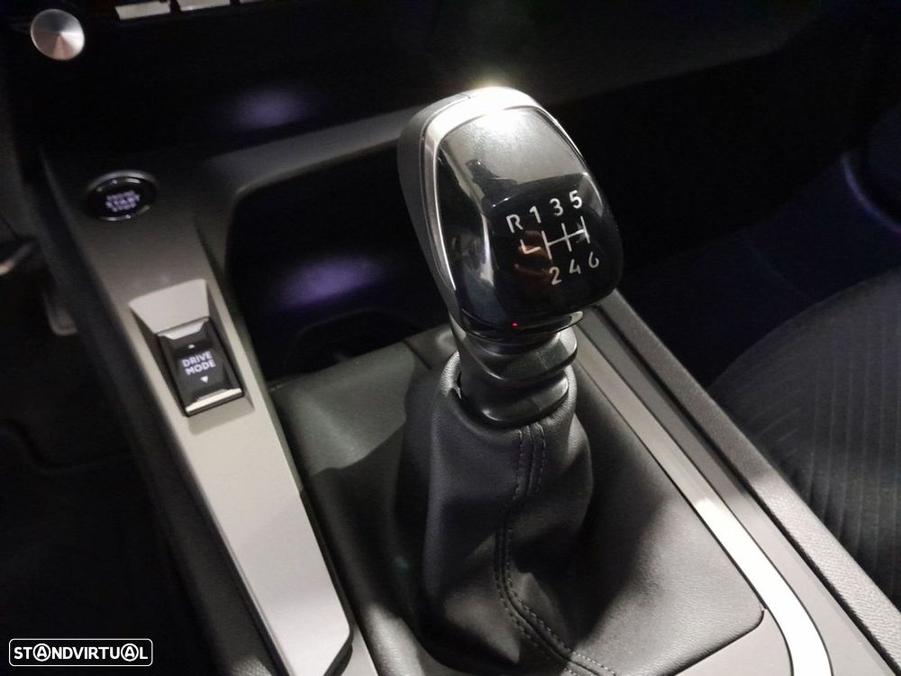 Peugeot 308 SW 1.5 BlueHDi Style EAT8 - 13